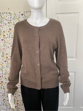 Arach&Cloz Women’s Taupe Button-Up Long Sleeve Cardigan Size Medium